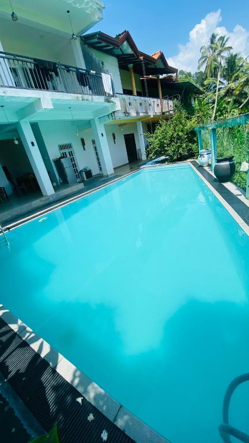Royal Ace Unawatuna Exteriér fotografie