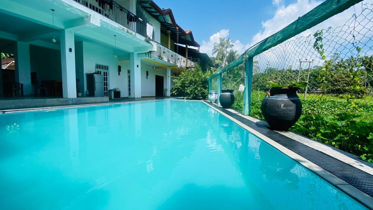 Royal Ace Unawatuna Exteriér fotografie