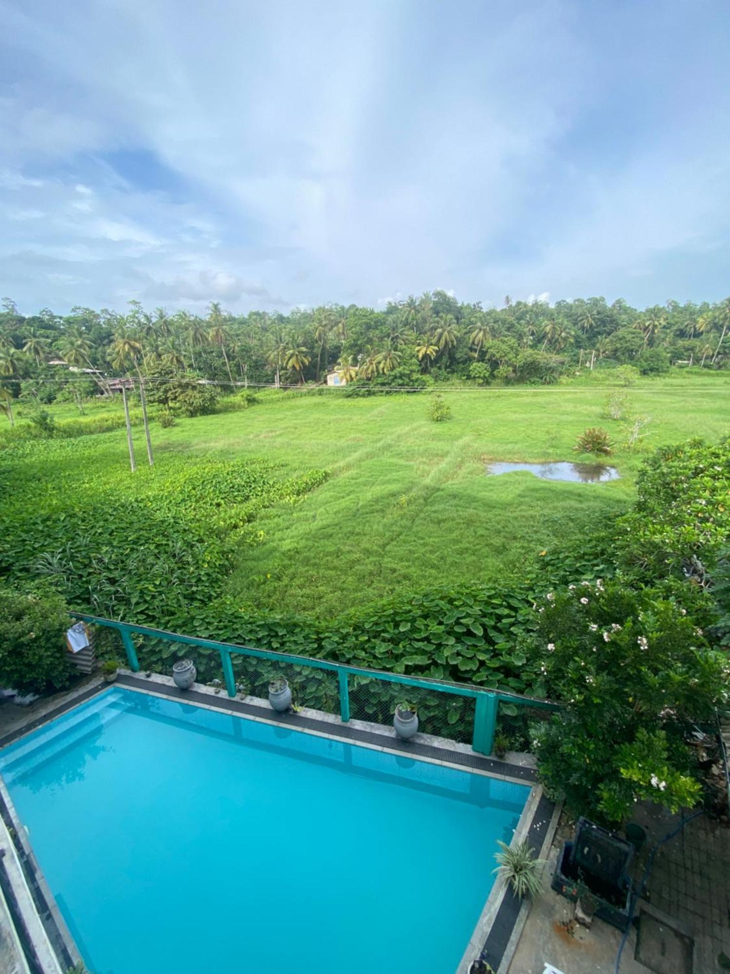Royal Ace Unawatuna Exteriér fotografie